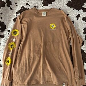 EUC simply southern long sleeve size L